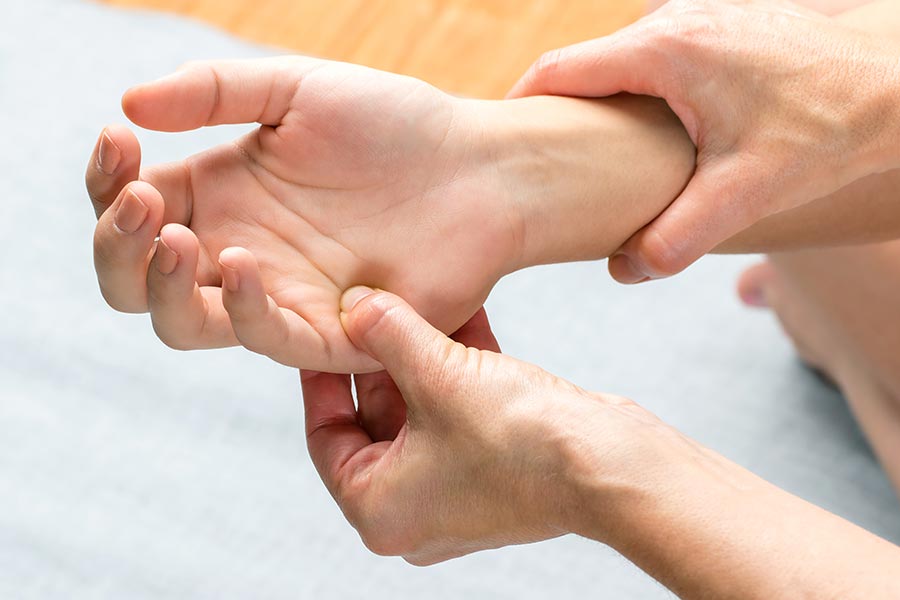 Handtherapie Bewegungsübungen - Praxis für Ergotherapie